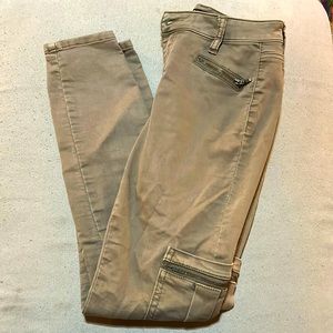 Tan skinny jeans Design Lab size 25